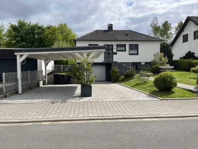 FreistehendesFreistehendes  Einfamilien mit moderner Heiztechnik und schönem Garten