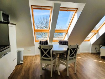 Ansprechende 2,5-Zimmer-DG-Wohnung mit gehobener Innenausstattung mit EBK in Wismar