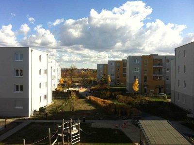 Große 2-Zimmer-Wohnung mit sonniger Dachterrasse