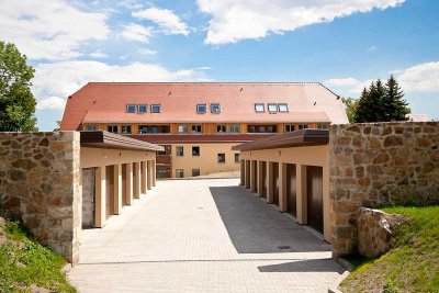 Kapitalanlage – Vermietete 4 Raum Wohnung im 1.OG mit Balkon, EBK sowie Garage in Dresden Oberwartha