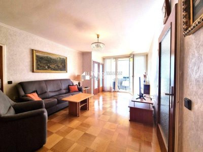 FAMILIENHIT – auch WG geeignet – LICHTDURCHFLUTETE 3-Zimmer-Wohnung mit TOP-Infrastruktur