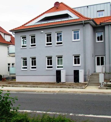 Neubau-Erstbezug - Exklusive 2-Zi. Whg. 1.OG, m. Balkon in topzentraler Stadtlage