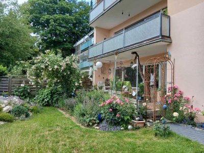 Liebhabergarten mit Terrassenwohnung zu verkaufen!