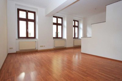 Frei ab 01.09.2025! 3 Raum Wohnung mit Balkon in der Görlitzer Nikolaivorstadt!