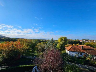 3 Zimmer Wohnung mit Balkon und Ess-/Wohnküche in Litzendorf