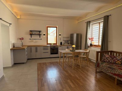 Deutschkreutz: Top 2-Zimmer-Wohnung mit Garten, Terrasse &amp; Stellplatz - sofort beziehbar!
