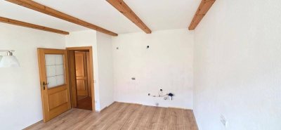 84m2 IM ORTSKERN VON LOSENSTEIN MIT GARTEN !