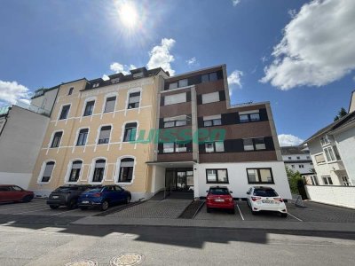 Kernsanierte 2-Zimmer 
Wohnung im Kurviertel!
