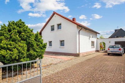 Getrennt und doch verbunden - bezugsfreies Zweifamilienhaus