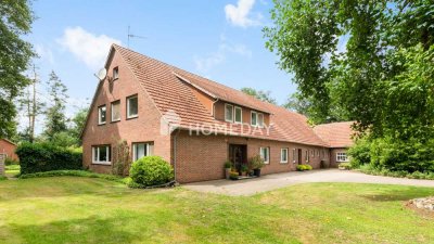 Ländliches Wohnidyll mit Komfort und vielen Möglichkeiten – großzügiges Zweifamilienhaus mit Charme