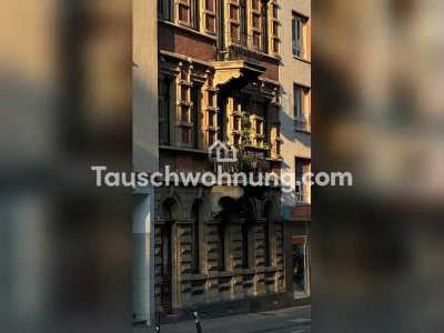 Tauschwohnung: Altbauwohnung mit Flair