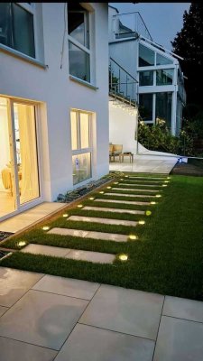 Bestlage! Stilvoll möblierte 3-Zimmer Wohnung mit Garten