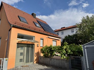 Schönes, freistehendes EFH mit 3,5 Zimmern in zentraler Lage in Mering