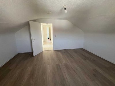 Exklusive, vollständig renovierte 3-Zimmer-Wohnung in Böblingen