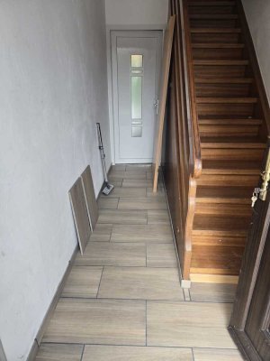 Erstbezug nach Sanierung mit Einbauküche: Schöne 3-Raum-Hochparterre-Wohnung in Nohfelden