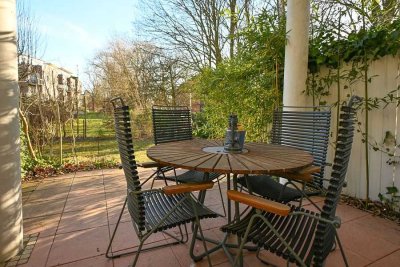 Moderne Maisonette-Wohnung mit Garten in Alt-Osdorf, ideal für Familien...