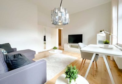 Sehr attraktives & möbliertes WG-Zimmer in 3-RW * EBK * idyllischer Balkon * zentral * TOP