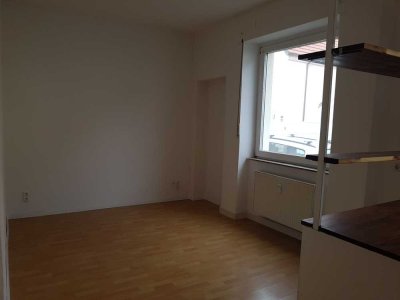 Helles 1-Zimmer Appartment in guter Lage