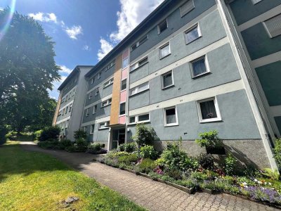 KL–Bännjerrück - modernisierte 3 Zimmer-Eigentumswohnung im Erdgeschoss mit Balkon und Garage
