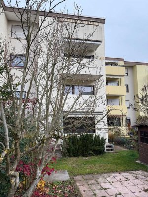 *Mit eigenem Garten* - Schöne & große 4ZW in Urberach