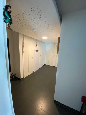 Neuwertig Möblierte 3-Zimmer-Wohnung in Kelsterbach Neubaugebiet