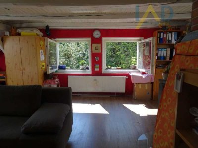 Amberg‑DG: 2,5‑Zimmer‑Eigentumswohnung mit Eigen‑Garten – sanierungsbedürftig, kurzfristig frei