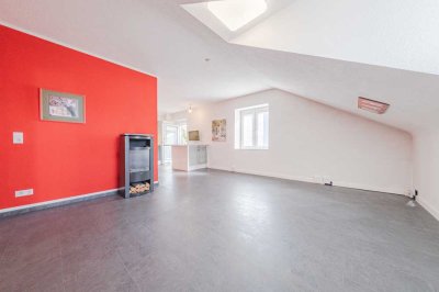 +++ AVERNET - CHARMANTE 3-ZIMMER-DACHGESCHOSSWOHNUNG IN LÖRRACH-HAUINGEN +++