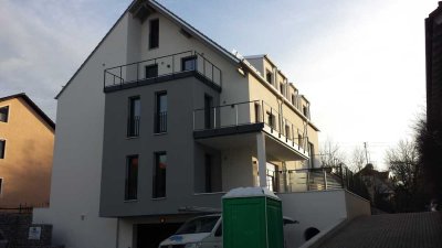 Neuwertige 2 Zi.-Wohnung mit Terrasse/Balkon in Pfaffenhofen/Ilm