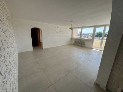Helle großzügige ETW 96 m² mit TG Stellplatz