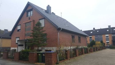 3-Zi.-Wohnung, nähe Wald,, wird neu renoviert, mit weißen Decken (s. Beispiel) im 4 Familienhaus