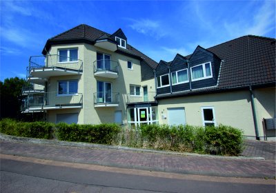 moderne Wohnung, Aufzug und Einbauküche inklusive !!!