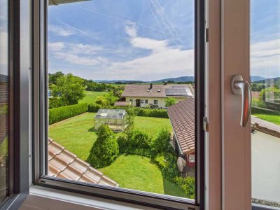 Rückzugsort im Grünen – Tolles Haus mit richtigem Garten, Bayerischer Waldblick & flexibler Nutzung