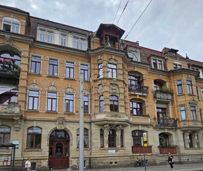 3,5 Zi, Balkon, Nähe Wasaplatz in historischen Gebäude, provisionsfrei