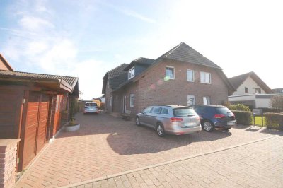 Doppelhaushälfte zur Eigennutzung zzgl. 2 Wohnungen – Ihre Chance auf ein flexibles Wohnkonzept