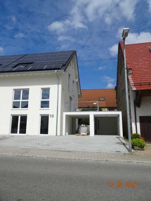 Großzügige Doppelhaushälfte in Gruol