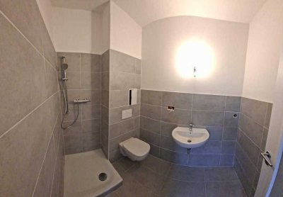 Renoviert, 2 Zimmer Wohnung, fußläufig zu Innstadt und Bahnhof