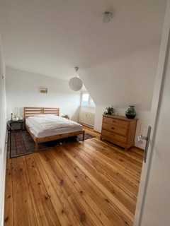 Helle 3-Zimmer-Dachgeschosswohnung mit eigenem Garten in Toplage von Rottweil