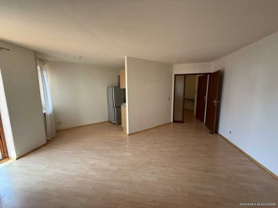 Sofort verfügbare 2-Zimmerwohnung mit TG-Stellplatz in ruhiger Wohnlage gesucht?