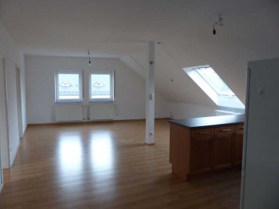 Helle 3-Zimmer Dachgeschosswohnung in Geisenheim