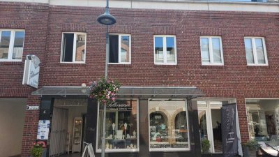 Helle 2-Zimmer-Wohnung mit großer Terrasse in Erkelenz am Markt