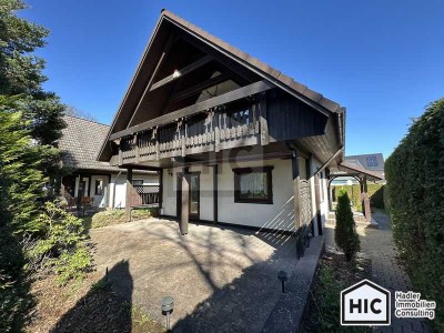[HIC] Attraktives Einfamilienhaus mit Gartenidylle und Garage
