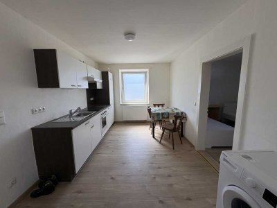 Lichtdurchflutete 3-Zimmer-Wohnung in Wörth a. d. Isar im OG mit Stellplatz & Einbauküche