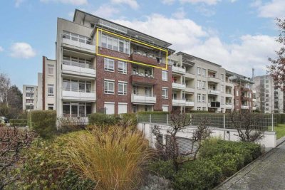 Top Kapitalanlage: 2-Zimmer-Wohnung mit Süd-Loggia, Tiefgaragenstellplatz, Kellerraum und Fahrstuhl