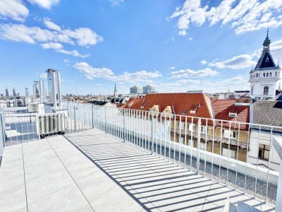 TOPLAGE NÄHE KUTSCHKERMARKT | EXKLUSIVE DACHGESCHOSSWOHNUNG MIT KLIMAANLAGE | TERRASSE | 360° BLICK ÜBER WIEN | ERSTBEZUG