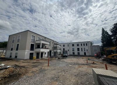 Neubauwohnung mit 150 m², zwei Eingängen, Balkonen und Tiefgarage