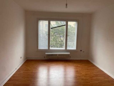 Schönes ruhiges 1 Zimmerapartment - sofort zum Einziehen