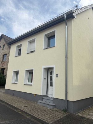 Untermieter für Haus in Großhau gesucht. 
Ab 01.09.2025
