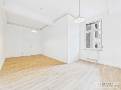 Altbau trifft Rendite – Stilvolle, vollständig renovierte 4-Zimmer-Wohnung