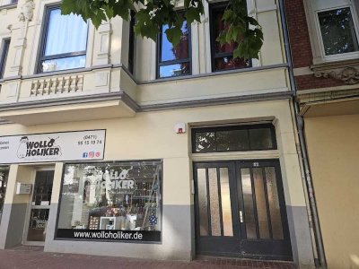 Wir renovieren und Sie ziehen ein: Schöne 2-Zimmer-Dachgeschoss-Wohnung in Lehe!