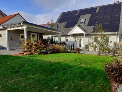Traumhaftes Einfamilienhaus mit Fernblick und Wintergarten